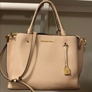Blush Micheal Kors purse, wallet, and duster bag